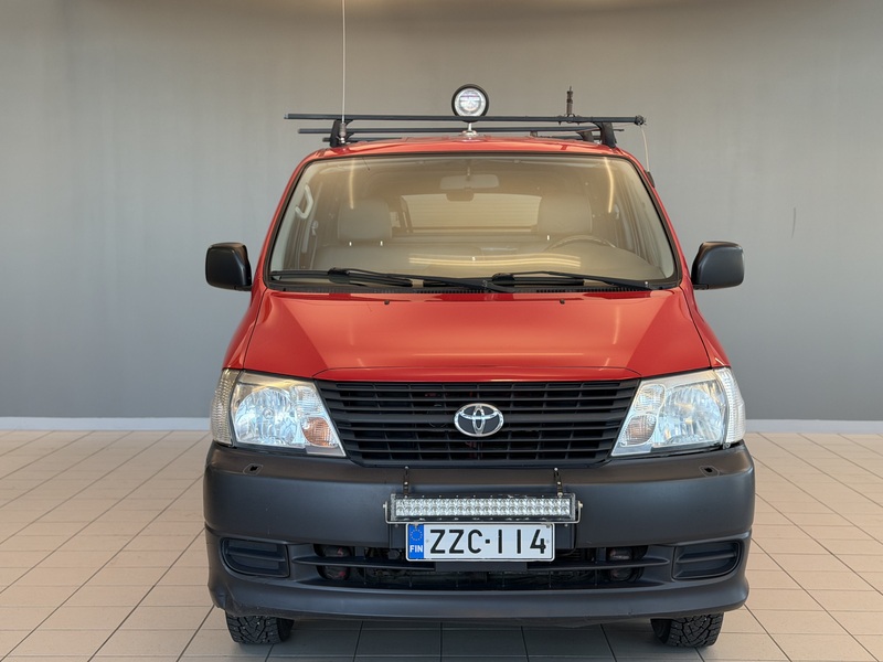 Toyota Hiace vaihtoauto