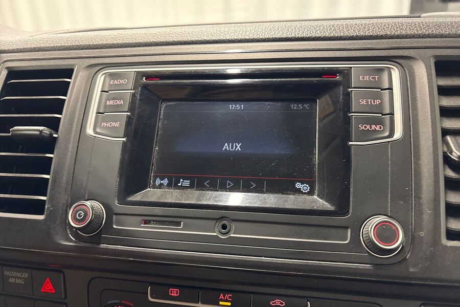 Volkswagen Transporter vaihtoauto