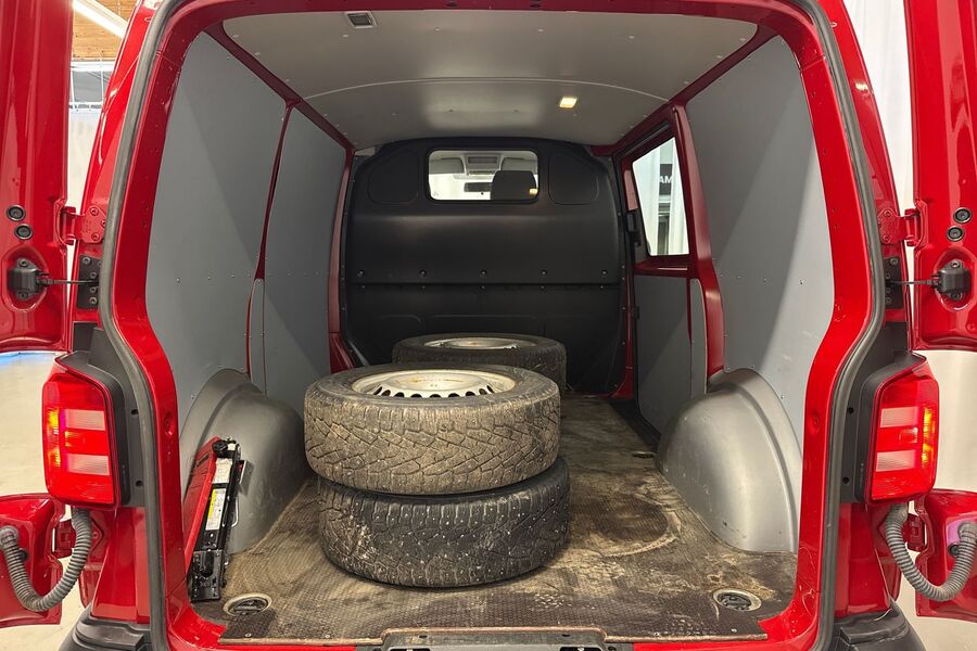 Volkswagen Transporter vaihtoauto