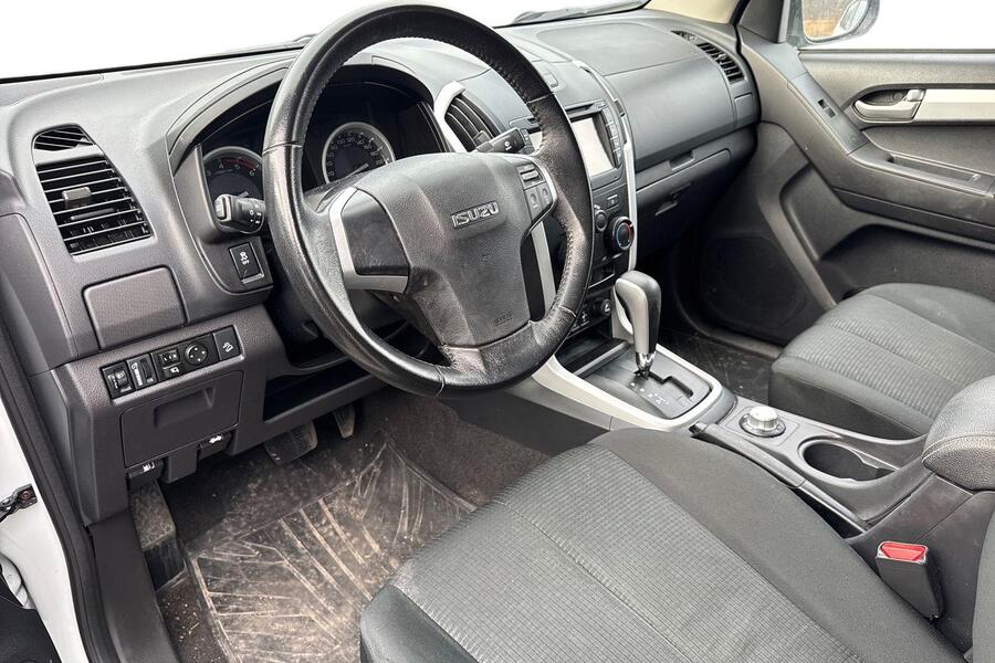 Isuzu D-Max vaihtoauto