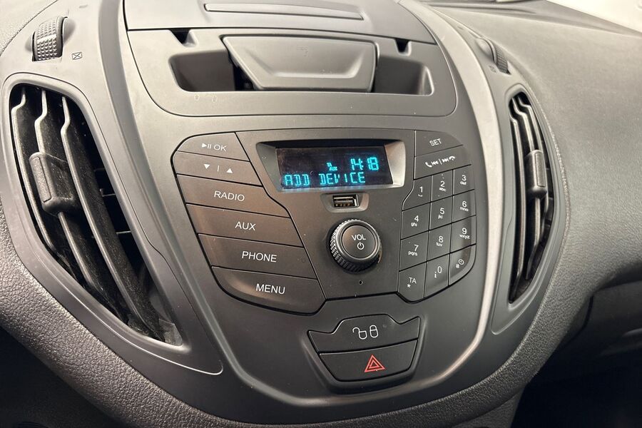 Ford Transit Courier vaihtoauto