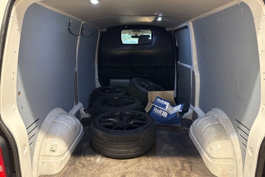 Volkswagen Transporter vaihtoauto