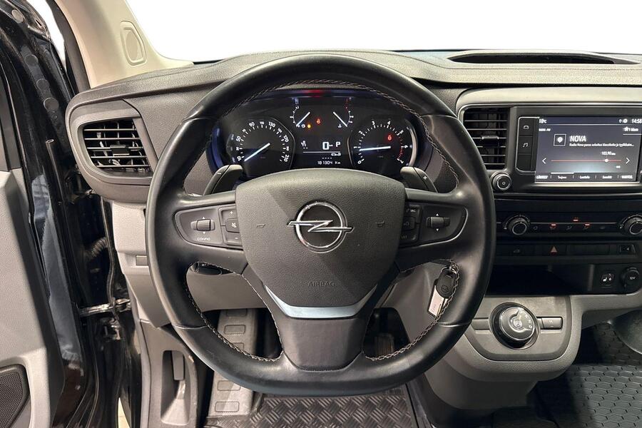 Opel Vivaro vaihtoauto