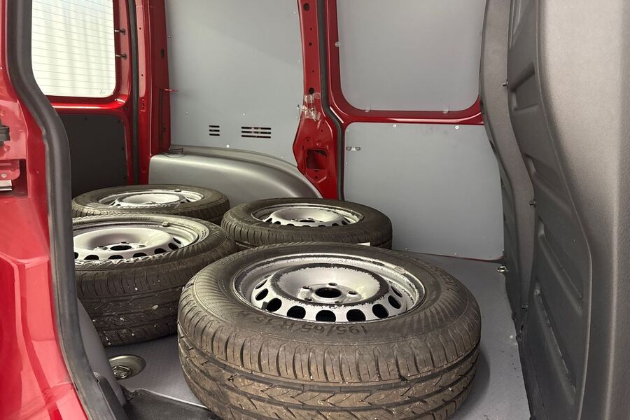 Volkswagen Caddy vaihtoauto