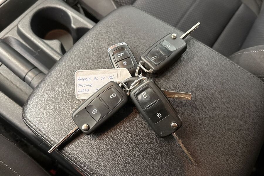 Volkswagen Amarok vaihtoauto