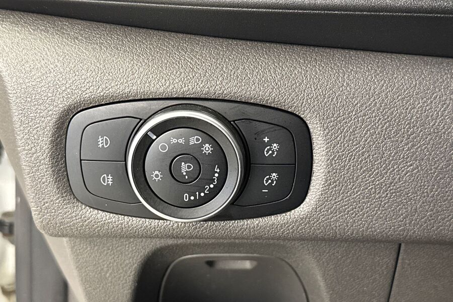 Ford Transit Custom vaihtoauto