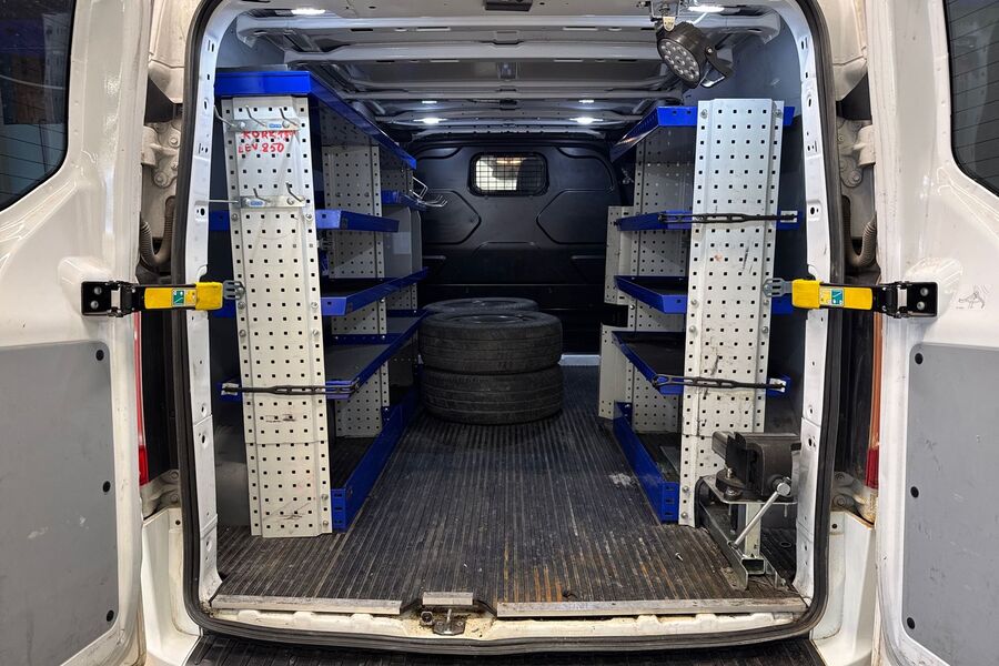 Ford Transit Custom vaihtoauto