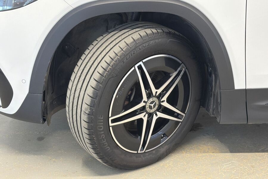 Mercedes-Benz EQB vaihtoauto