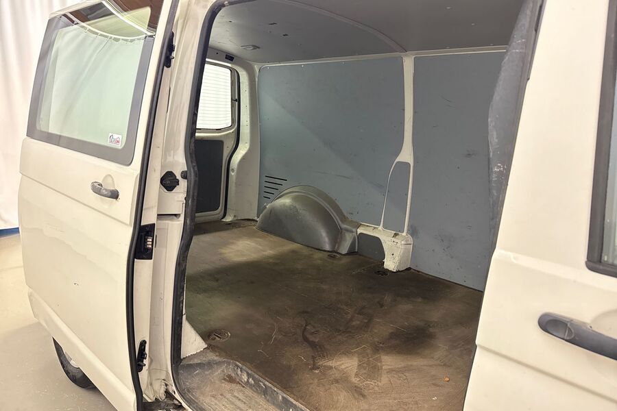 Volkswagen Transporter vaihtoauto
