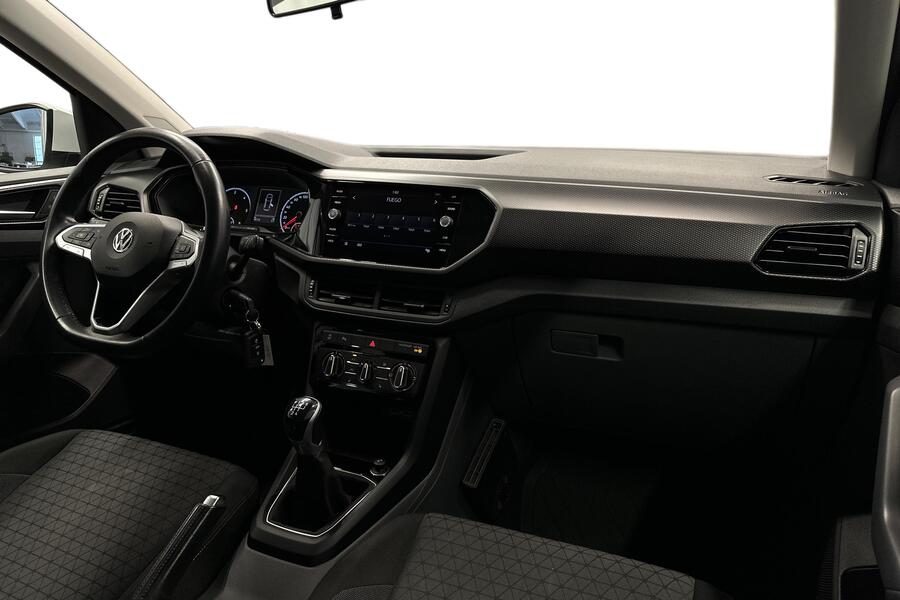 Volkswagen T-Cross vaihtoauto