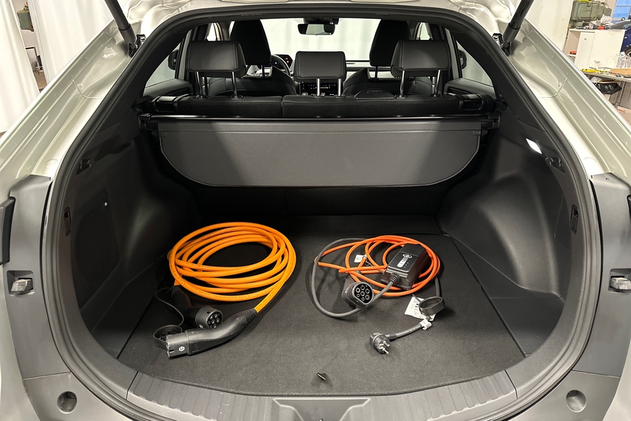 Toyota bZ4X vaihtoauto