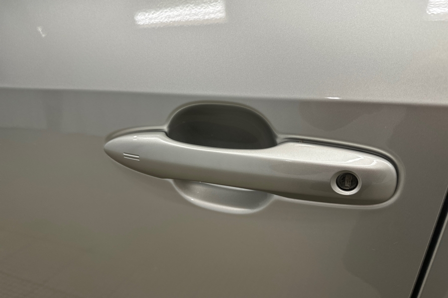 Toyota bZ4X vaihtoauto