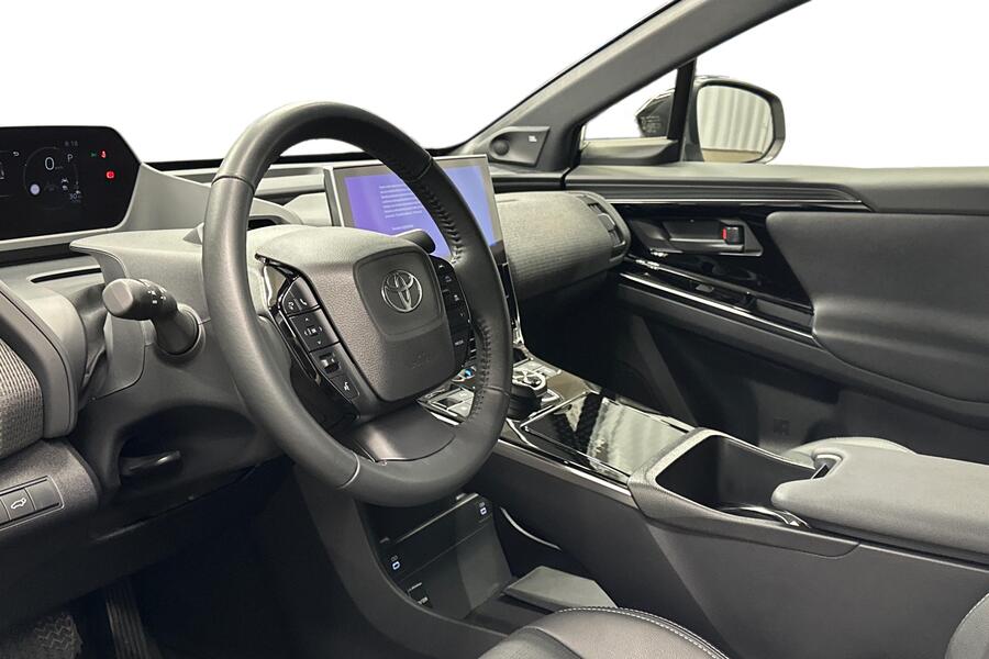 Toyota bZ4X vaihtoauto