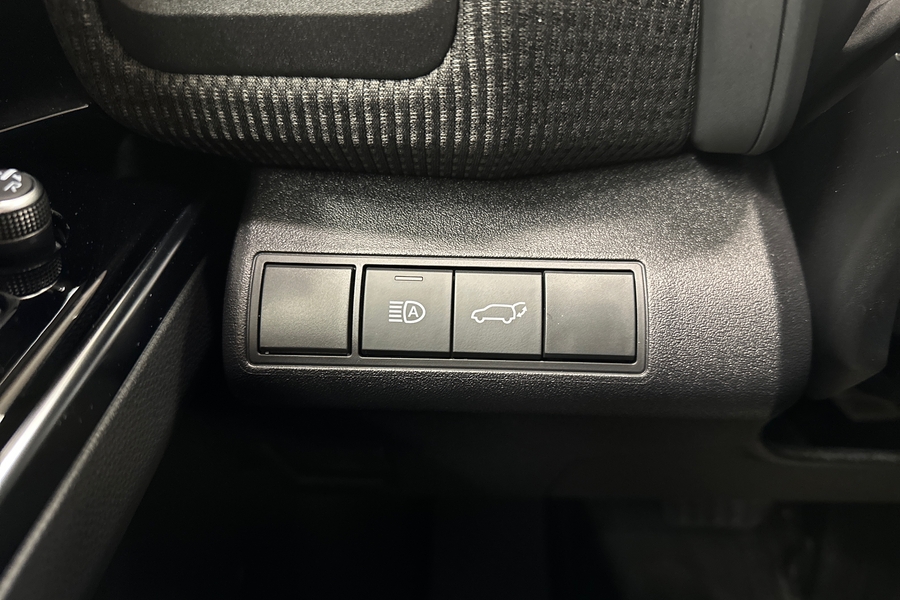 Toyota bZ4X vaihtoauto