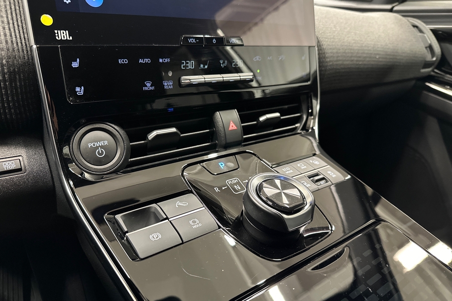 Toyota bZ4X vaihtoauto