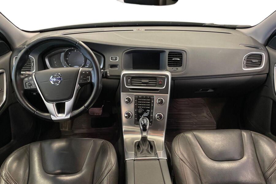 Volvo V60 Cross Country vaihtoauto