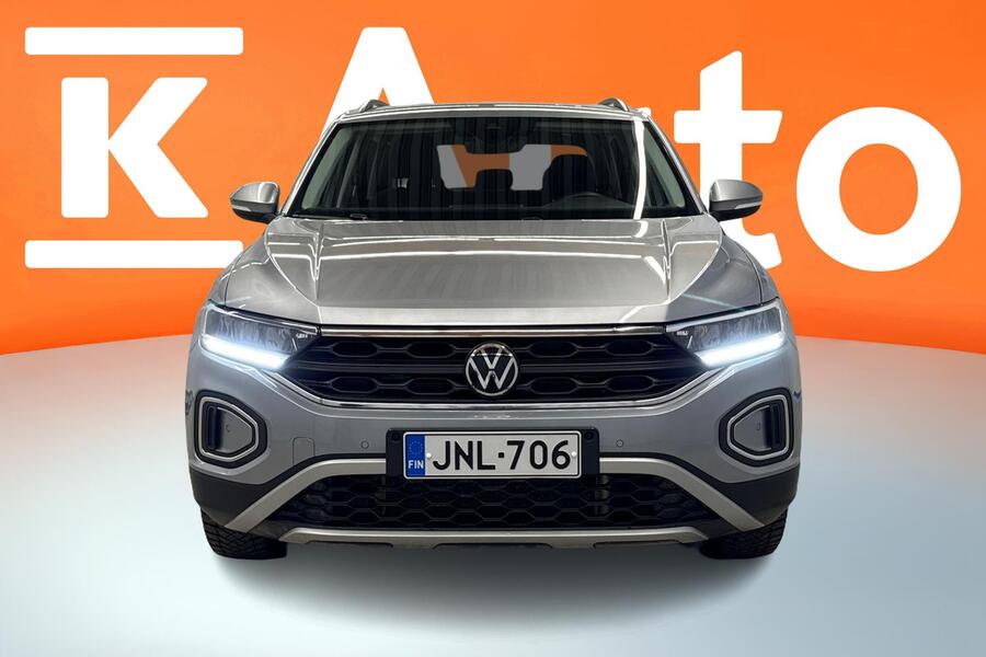 Volkswagen T-Roc vaihtoauto