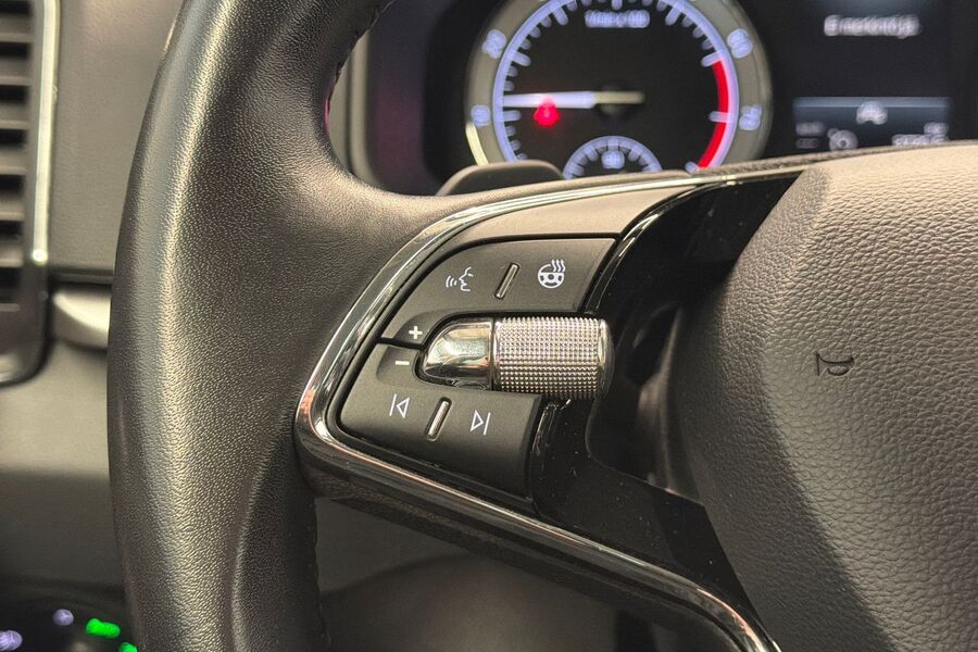 Skoda Karoq vaihtoauto