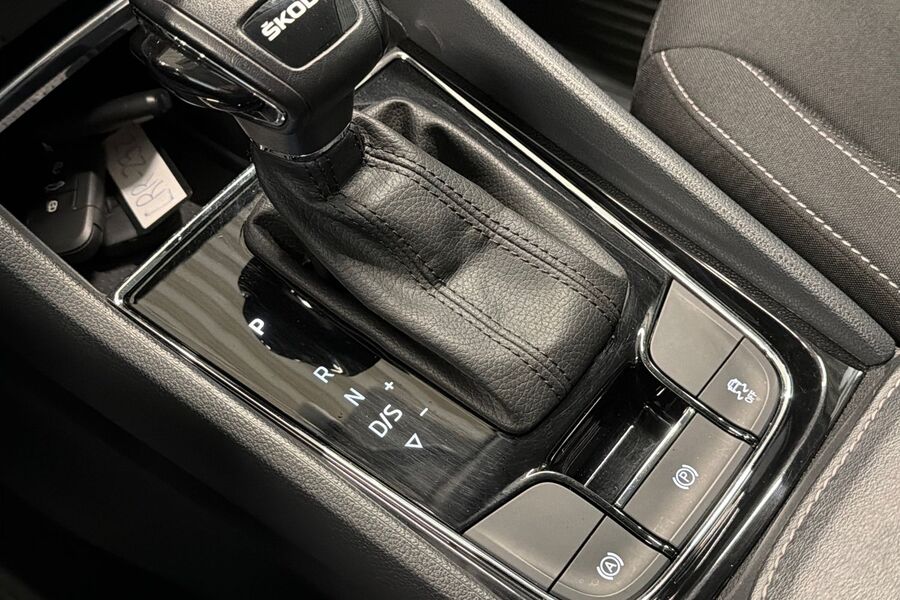 Skoda Karoq vaihtoauto