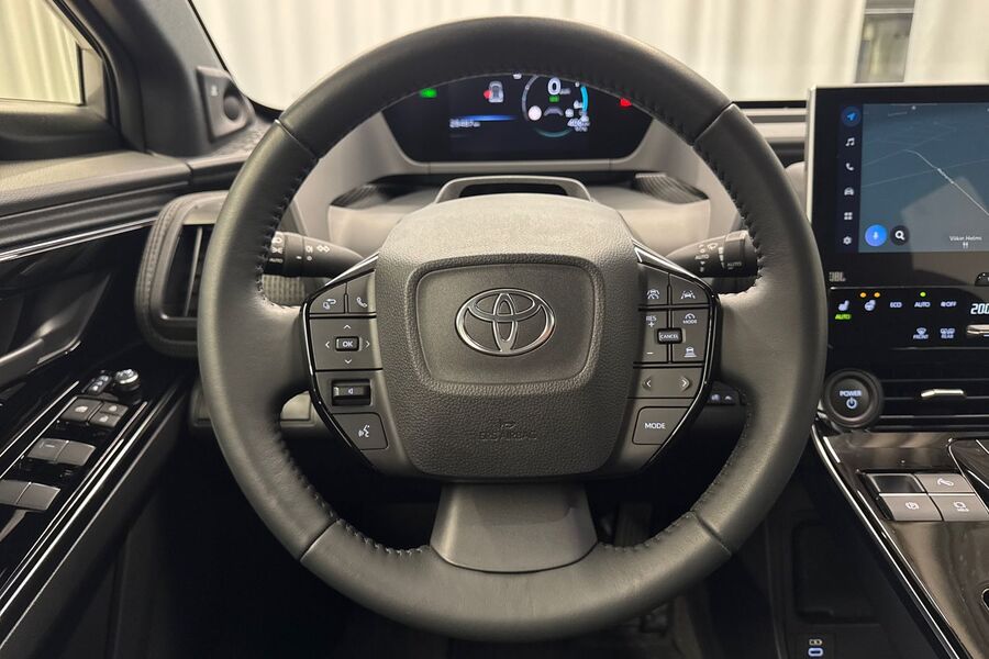 Toyota bZ4X vaihtoauto