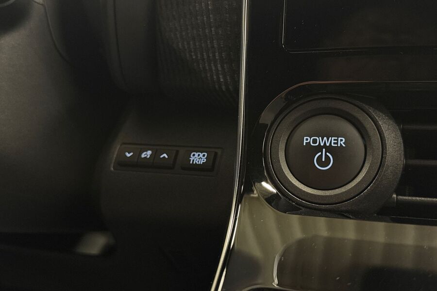 Toyota bZ4X vaihtoauto