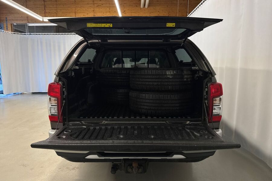 Mitsubishi L200 vaihtoauto