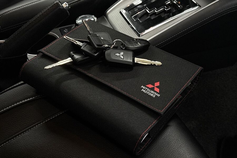 Mitsubishi L200 vaihtoauto