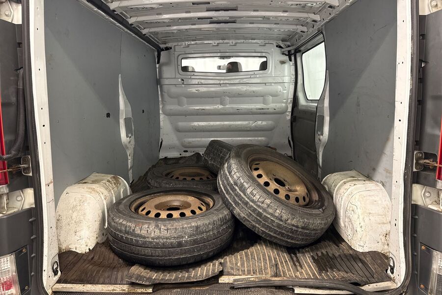 Opel Vivaro vaihtoauto