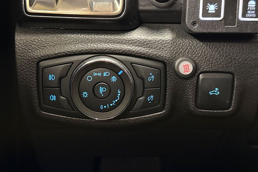 Ford Ranger vaihtoauto