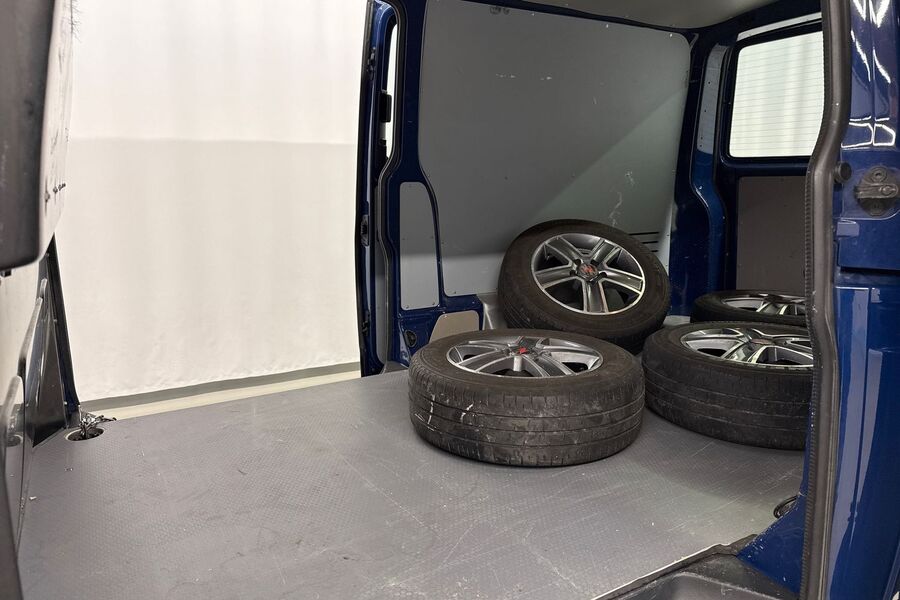 Volkswagen Transporter vaihtoauto