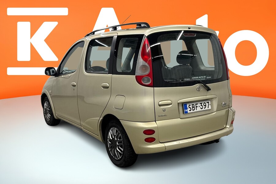 Toyota Yaris vaihtoauto