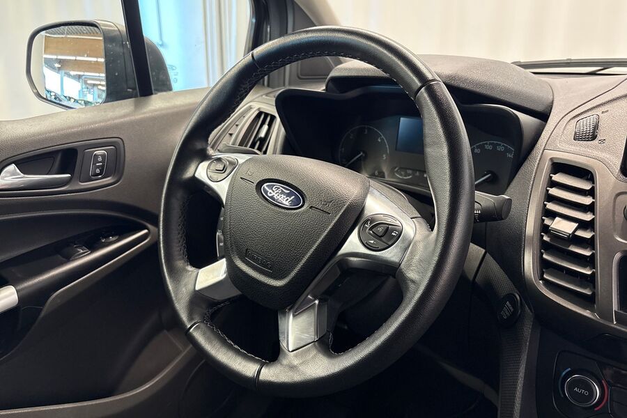 Ford Transit Connect vaihtoauto