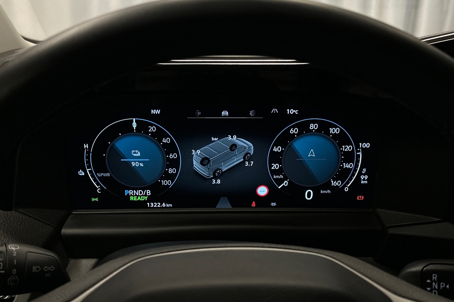 Volkswagen Caravelle vaihtoauto