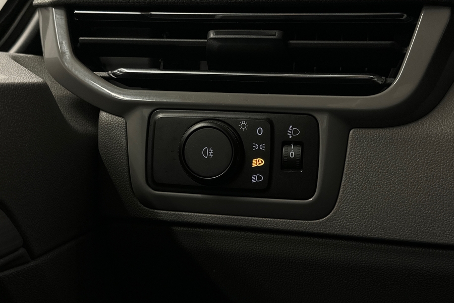 Volkswagen Caravelle vaihtoauto