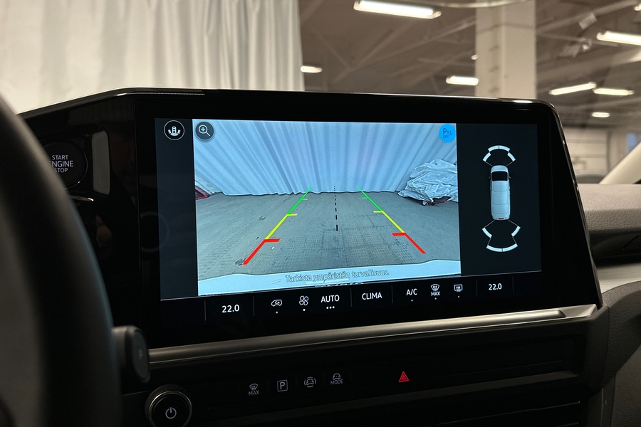 Volkswagen Caravelle vaihtoauto