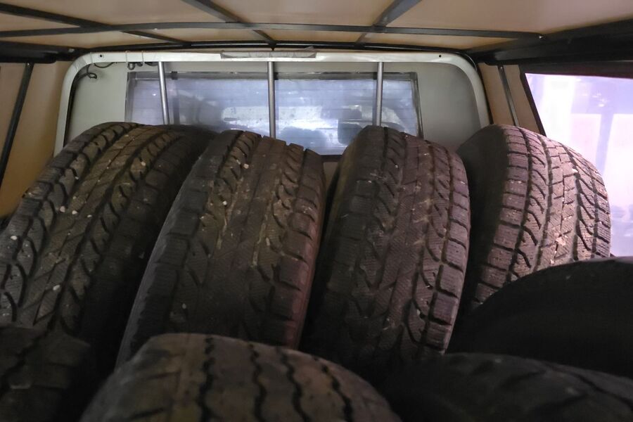 Nissan Pick-up vaihtoauto