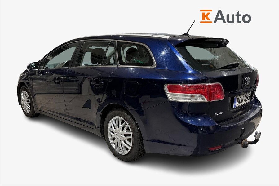 Toyota Avensis vaihtoauto