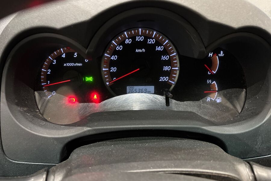 Toyota Hilux vaihtoauto