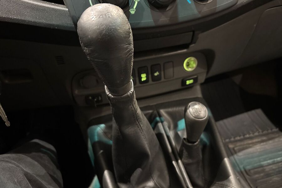 Toyota Hilux vaihtoauto