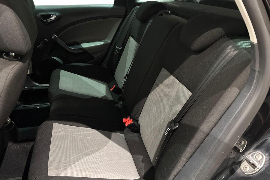 SEAT Ibiza ST vaihtoauto