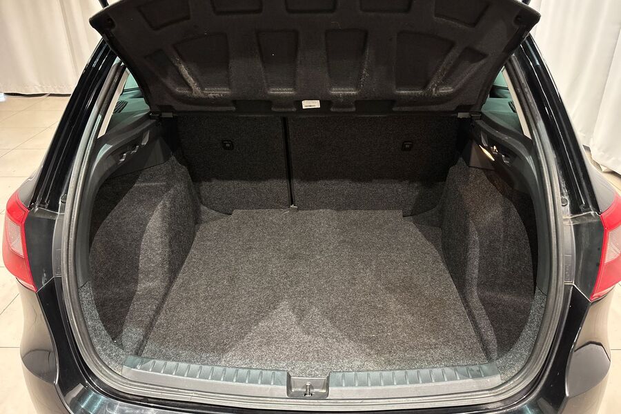 SEAT Ibiza ST vaihtoauto