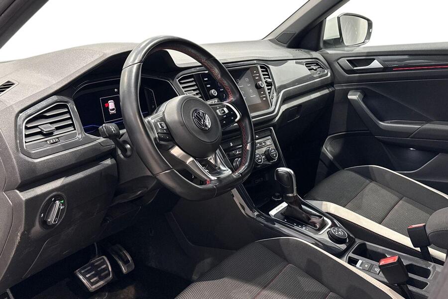 Volkswagen T-Roc vaihtoauto