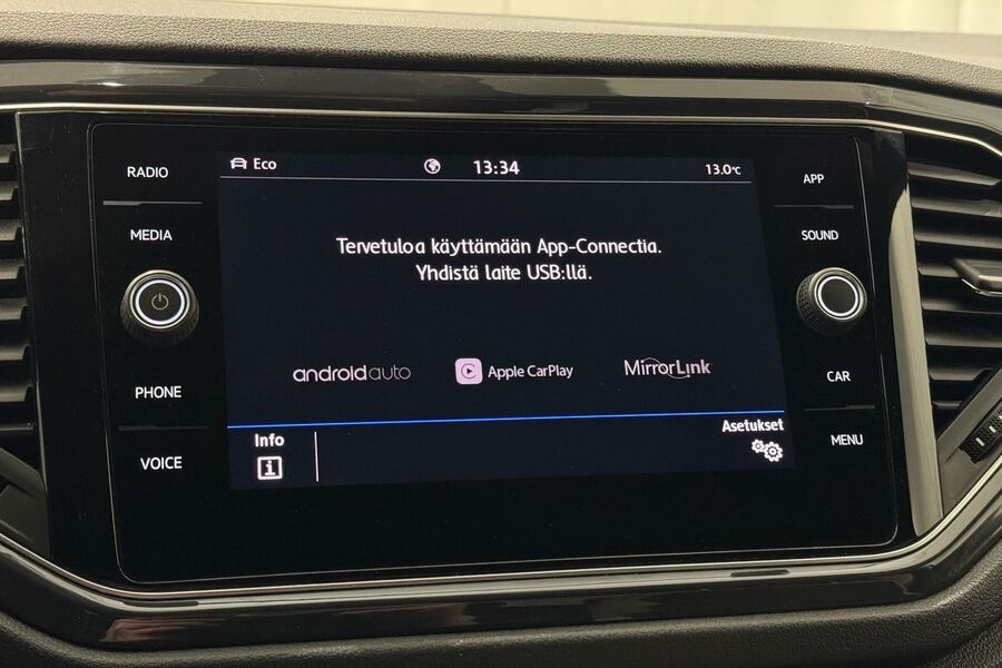 Volkswagen T-Roc vaihtoauto