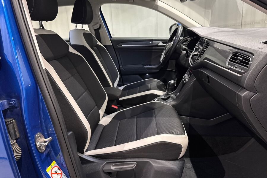 Volkswagen T-Roc vaihtoauto