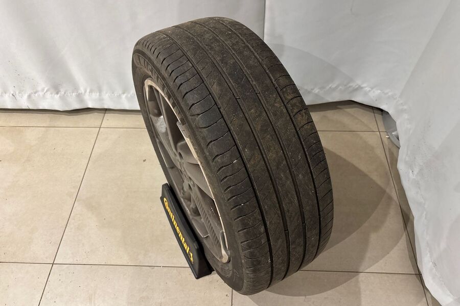 DS 7 Crossback vaihtoauto