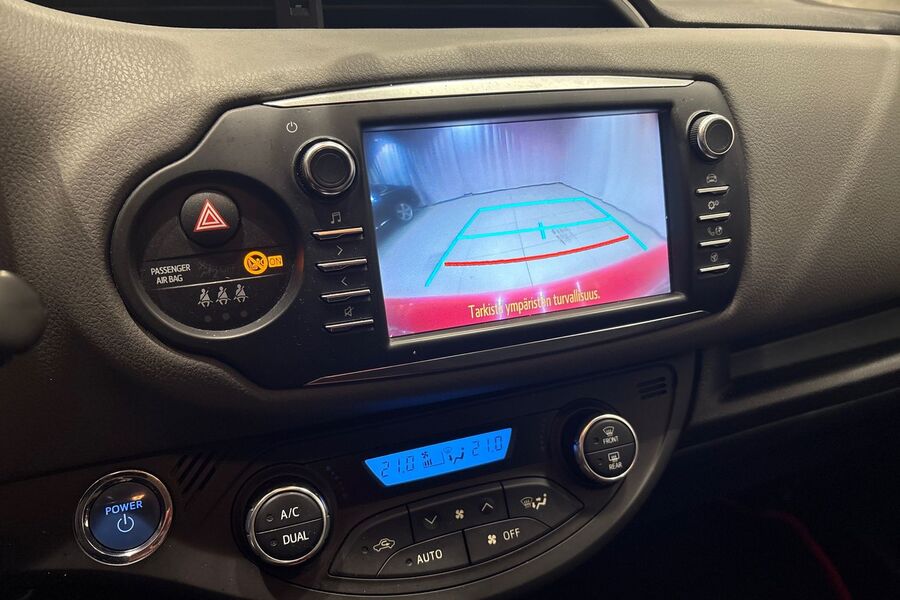 Toyota Yaris vaihtoauto