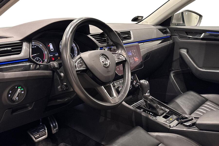 Skoda Superb vaihtoauto