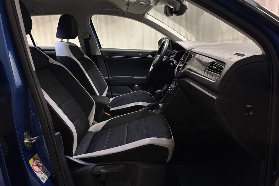 Volkswagen T-Roc vaihtoauto