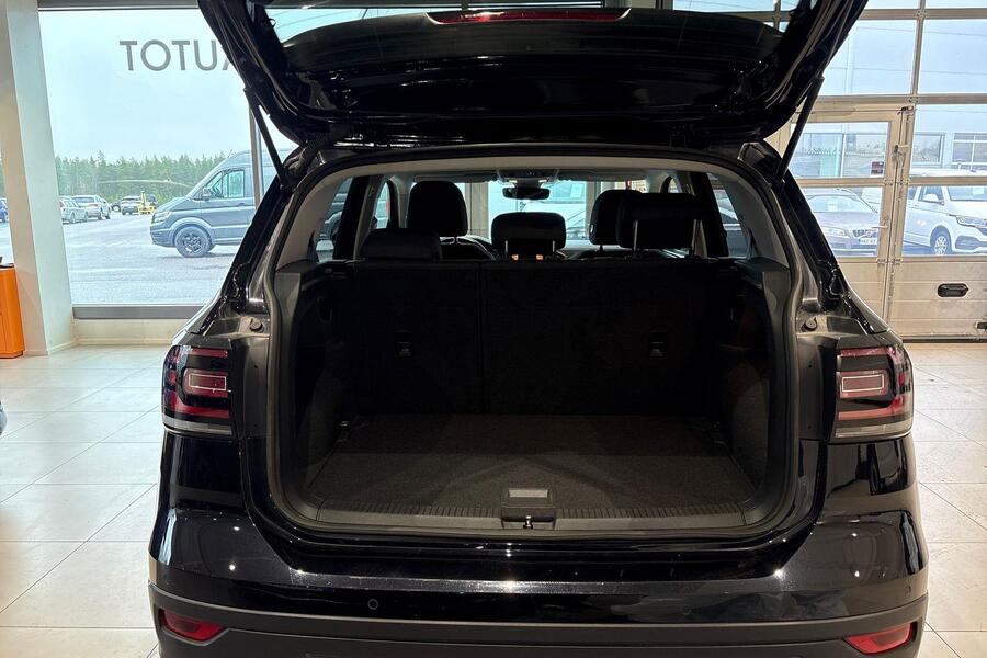 Volkswagen T-Cross vaihtoauto