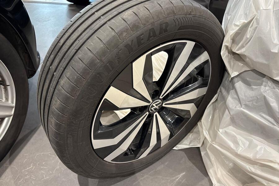 Volkswagen T-Cross vaihtoauto